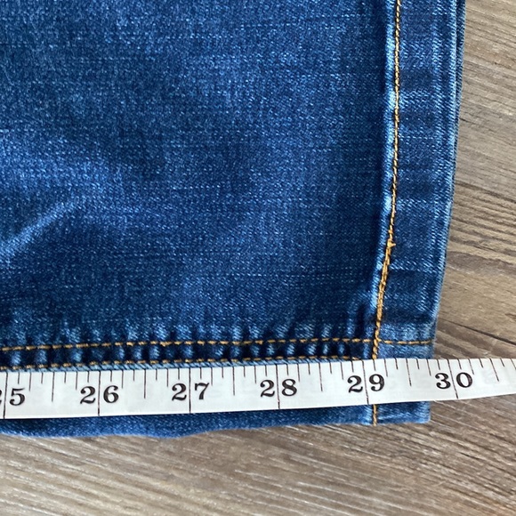 Women’s Jones New York jeans - Picture 10 of 10